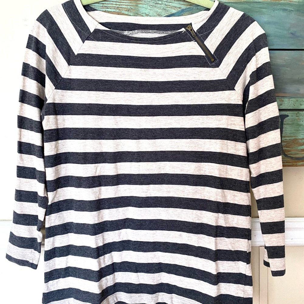 Banana Republic 3/4 sleeve shirt